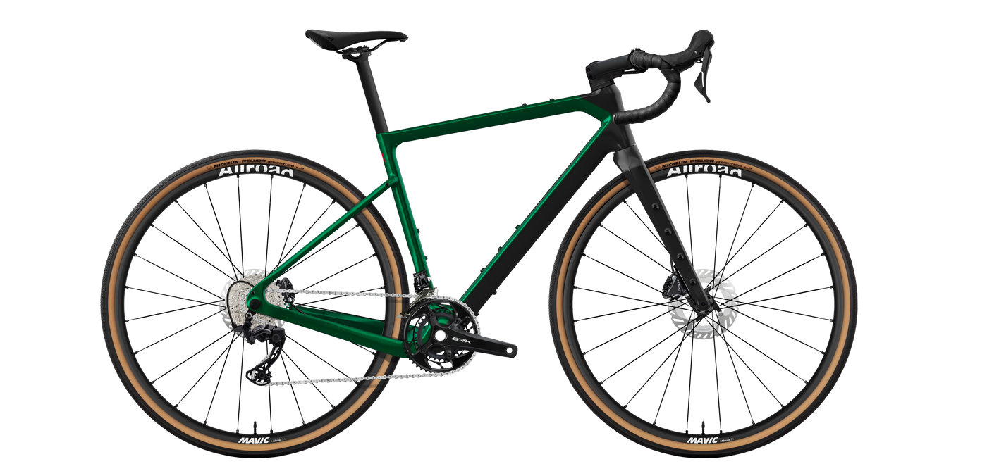 AVENTURE AXP - SÉRIE - GRX820 (Vert émeraude)